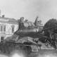 Советский танк Т-34-85 в чешском городе Бловице Фото
