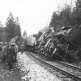 Итальянские солдаты у поезда, пущенного под откос югославскими партизанами на перегоне Делнице-Огулин Фото
