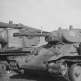 Трофейные советские танки Т-34 и КВ-2 из 66-го танкового батальона Вермахта Фото
